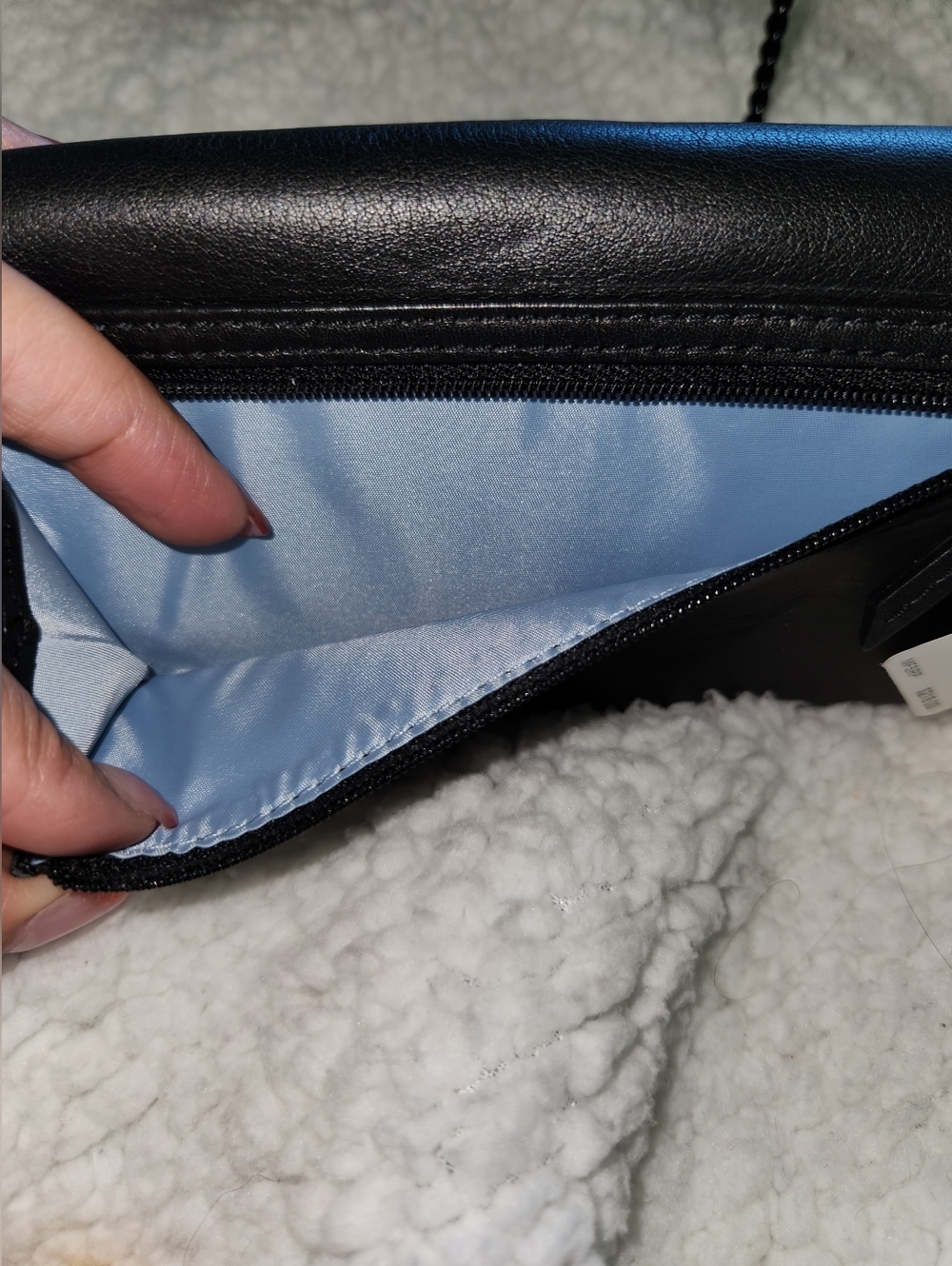 Coach Ashley Black Pleated Leather  Wallet - Picture 6 of 16